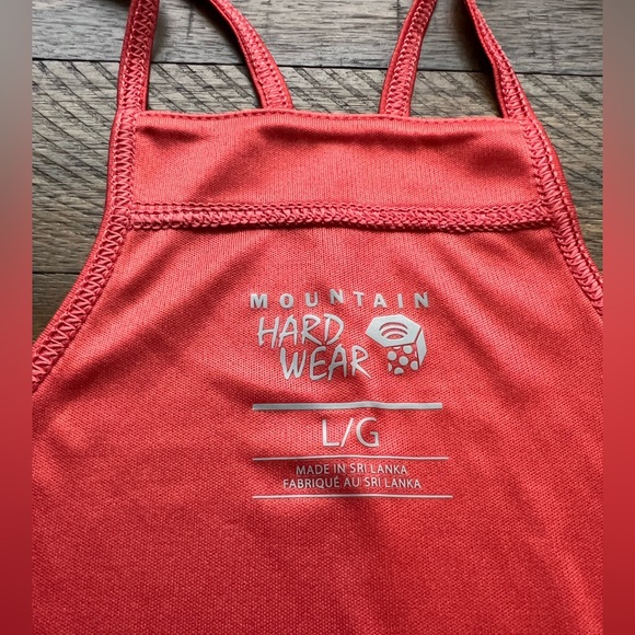 Mountain Hardwear tank top - Picture 3 of 4